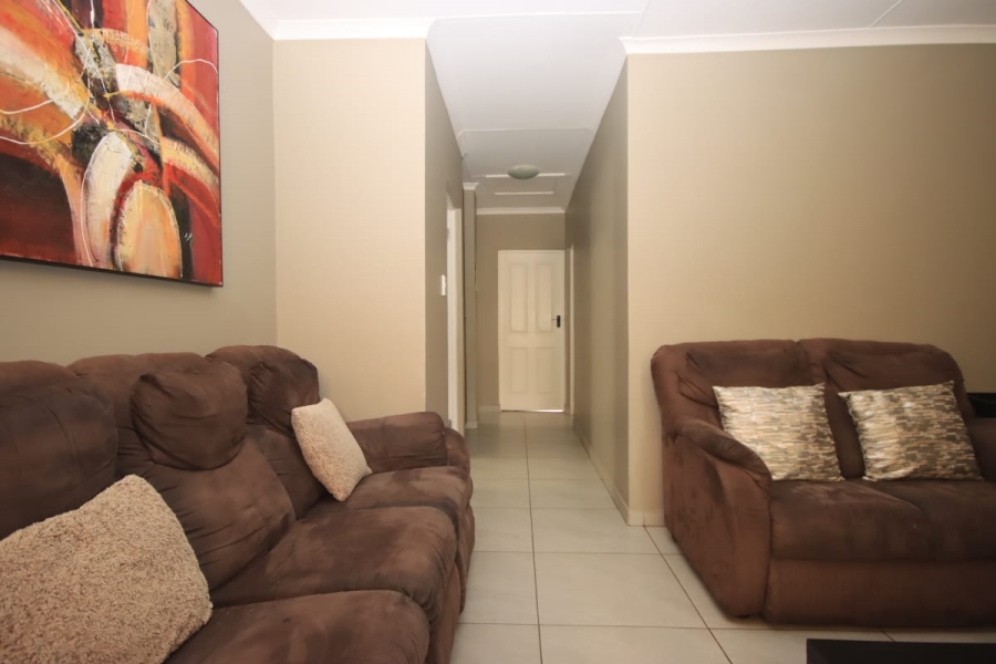 To Let  Bedroom Property for Rent in Kidds Beach Eastern Cape